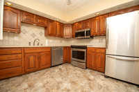 Chris H Kimberly Ridge Condo